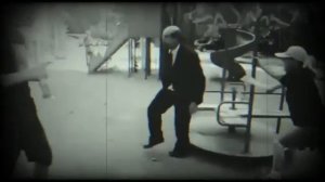 Документальные кадры, Ленина бьют!