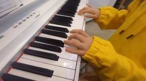 Русская песня с вариацией.  А. Дюбюг  исп. Злата Сударикова