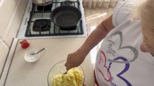 Печем оладья из кабачков#случилась авария на глазах#