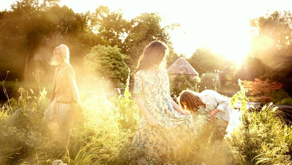 ЧУВСТВОВАНИЕ ЭНЕРГИЙ ДРУГИХ ЛЮДЕЙ. О признаке, что ваши вибрации уже достигли четвертого измерения