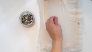 Натягивание ткани при помощи кнопок