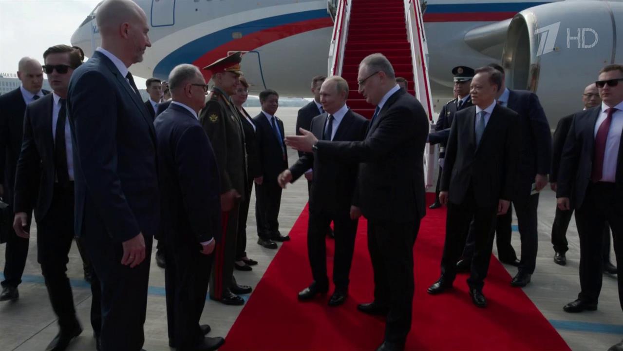 В Китай с официальным четырехдневным визитом прибыл Владимир Путин