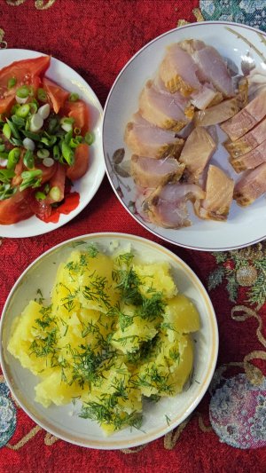 Омуль рыбка с картошкой 🥔 Рубрика Готовим вместе 🤗 Мукбанг