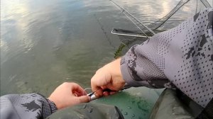 Спонтанная рыбалка!Щука и окунь с лодки!