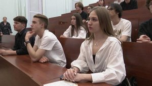 Студенты начнут получать новую стипендию президента РФ