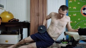 Тренировка косых или  боковых мышц пресса и спины