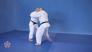 De ashi barai(де аши барай) Броски на кю 5(желтый пояс) дзюдо