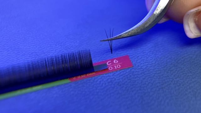 ПУЧОК ЗА 1 СЕКУНДУ. ТЕХНИКА ФОРМИРОВАНИЯ В НАРАЩИВАНИИ РЕСНИЦ смотреть онлайн