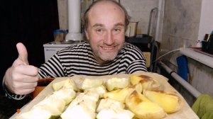 ужин с Рыжулей. кабаки, картошка, корм и чай-чаёк. мукбанг. обжор. еда на камеру. диета. шизофрения.