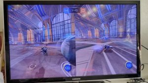 Играем в Rocket league вдвоём