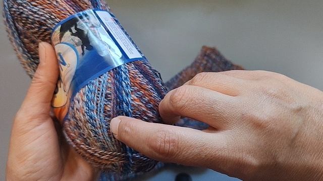 Носочная коробочка 2025 с Еленой Велиной. Отчёт август. смотреть онлайн