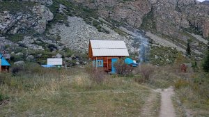 Ильгуменские пороги,цветущий маральник