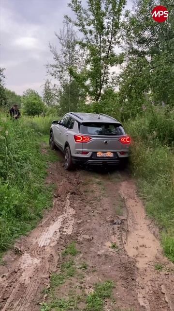 KGM Korando на полном приводе: кроссоверный тест против Chery Tiggo 7L. И кто уедет дальше?