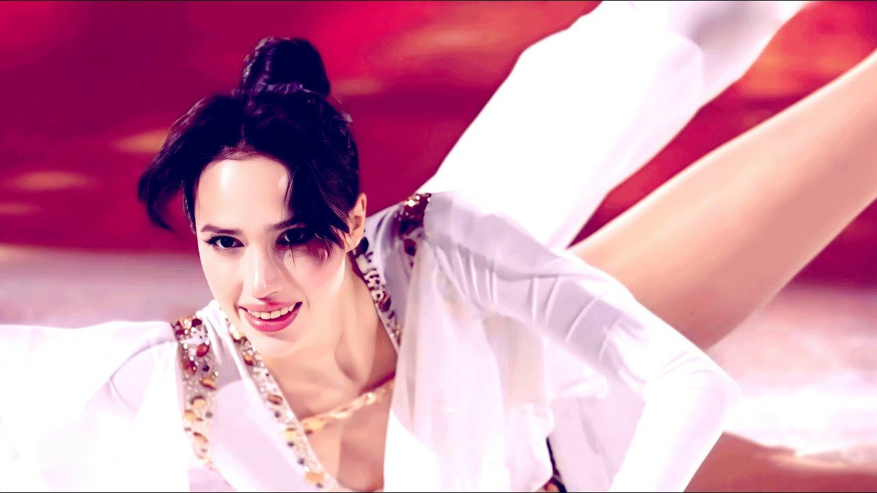 Алина Загитова - MIX "The Postmark (from Dolphin)" [HD 2K, 60 fps] смотреть онлайн