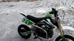 Обзор питбайка для самых молодых мотоциклистов APEX 10 14⧸12 110 см.куб. от компании Скутер НН