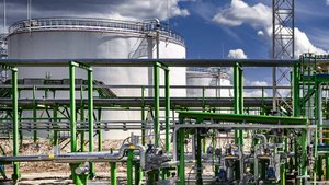 Сечин назвал главные факторы влияния на рынок нефти