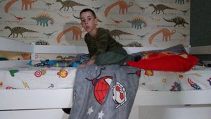 Кто ПОСЛЕДНИЙ Встанет С КРОВАТИ Получит ПОДАРОК!