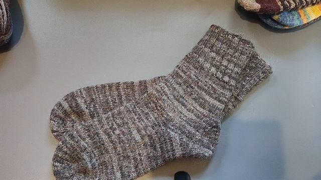 Носочки с Таней. Отчёт август. Участник 89. смотреть онлайн