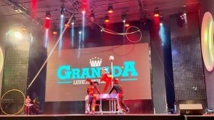 Танцевально-акробатическое шоу в отеле Granada Luxary Турция