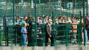 Украинки начали жаловаться на сбежавших заграницу парней