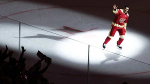 Легенда хоккея Дацюк провел прощальный матч в Екатеринбурге