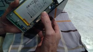 Как вскрыть планшет HUAWEI Media Pad голыми руками.