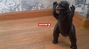 годзилла танцует