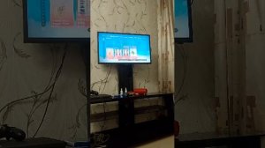 сидим и разговариваем о жизни 👽👽👽