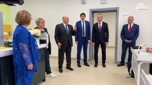 Михаил Мишустин посетил первые уроки в новой школе в селе Лопатино урок химии, 1 сентября 2025 года