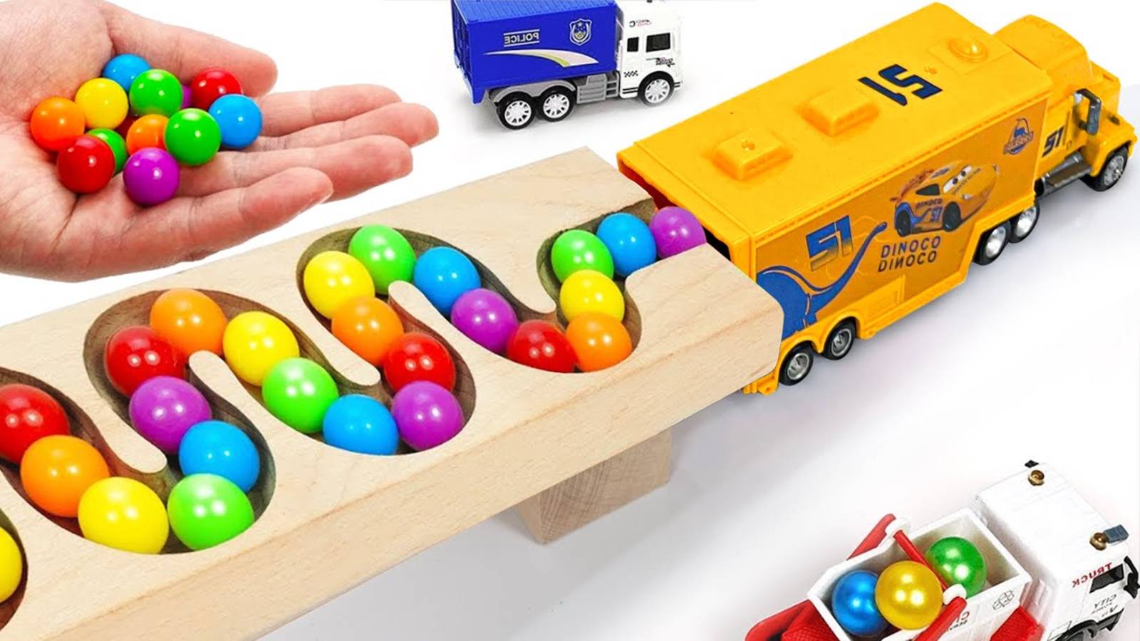 Забег мраморных шариков Склон ☆ Самосвал Экскаватор Скорая помощь Погрузчик Мусоровоз Трактор