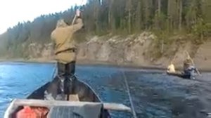 Защита винта и редуктора лодочного мотора в действии Тел 89250254422