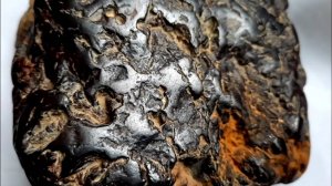 Марсианский метеорит.