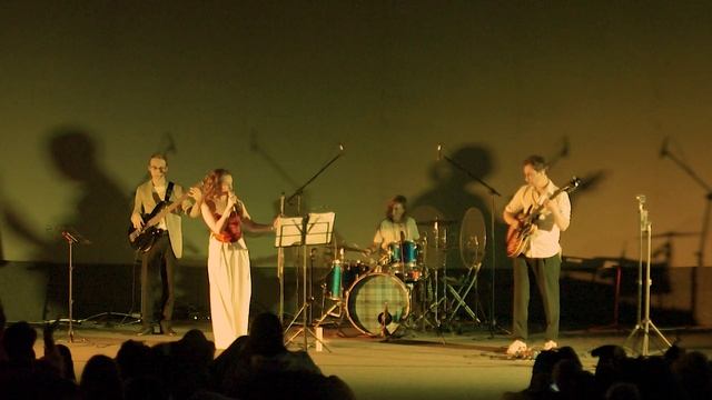 Композиция "Весна" - Анна Герман из концерта группы "Филиал Бразилии" 29.08.2025