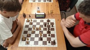 Шлеев Тимофей (1714) - Коровтенко Михаил (2086)