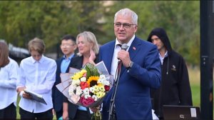 Торжественную линейку в честь Дня знаний провели в магаданской школе №7