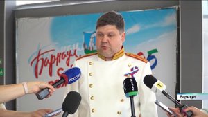 300 музыкантов из разных уголков Сибири объединились в единый оркестр