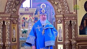 Божественная литургия в кафедральном соборе Святой Троицы города Брянска