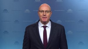 Дмитрий Чернышенко поздравил россиян с Днём знаний