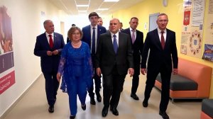 Премьер-министр Михаил Мишустин 1 сентября приехал в село Лопатино Калужской области