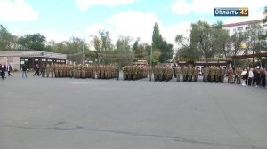 Первокурсники Курганского госуниверситета встретили учебный год в Центральном парке