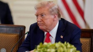 WP указала на планы Трампа расширить свои полномочия через Верховный суд США