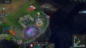 Очень понравилось убивать всех в Лиге Легенд на Кейтлин АДК