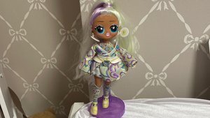 Обзор известной и красивой куклы лол