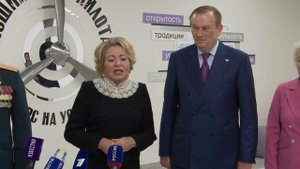 Пресс-подход Председателя СФ Валентины Матвиенко и губернатора Ленобласти Александра Дрозденко