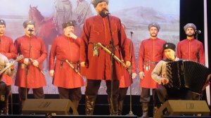 Выступление Кубанского казачьего хора