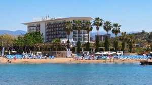 Уютный пляж в живописной бухте - Турция, Аланья, отель Numa Bay Exclusive 5*