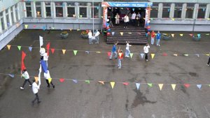 Движение первых на линейке 1 сентября