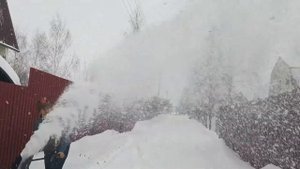 Снегоуборщик CHAMPION ST656. Я вполне доволен!