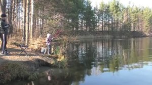 Плотва на карьере! Душевная рыбалка!