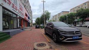 Всё бросила и опять уехала в Китай, Хунь Чунь.
Общественный транспорт в Китае.